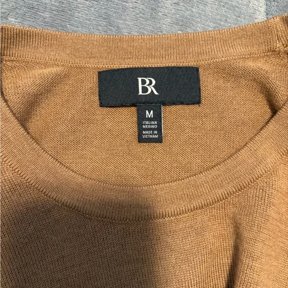 Banana Republic Mens Fine Italian Marino Wool Camel Crew Neck Sweater - Picture 2 of 2